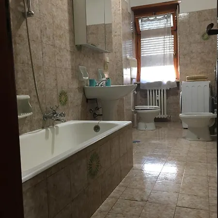 Casa Madonna Monferrato- Asti * Refrancore