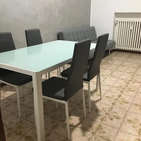 Casa Madonna Monferrato- Asti * Refrancore